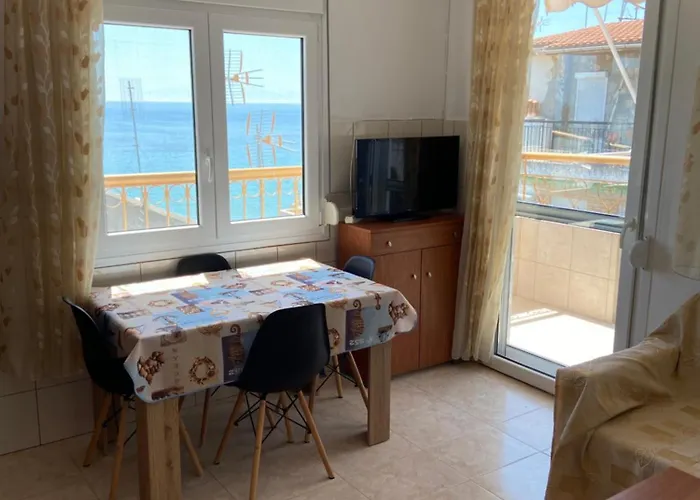 Διαμέρισμα Kerasioti Sea View Nea Kallikrateia